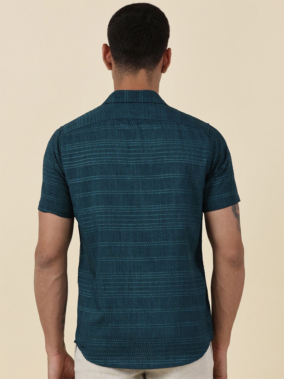 Thomas Scott Men Classic Slim Fit Horizontal Stripes Opaque Printed Casual Shirt