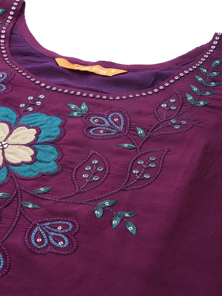Indo Era Women Floral Embroidered Regular Sequinned Kurta with Trousers & With Dupatta