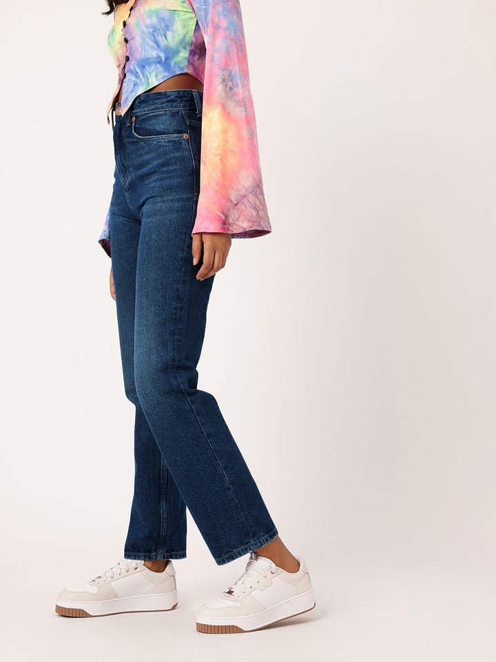 DressBerry Women Urban Savvy Straight Fit Faded Jeans