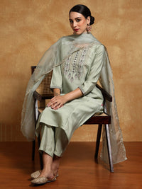 Varanga Women Floral Embroidered Regular Thread Work Kurta with Trousers & With Dupatta