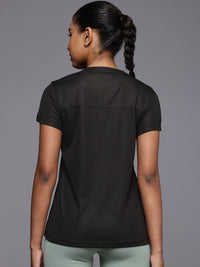 HRX by Hrithik Roshan Self Design Rapid-Dry Antimicrobial Running T-shirt