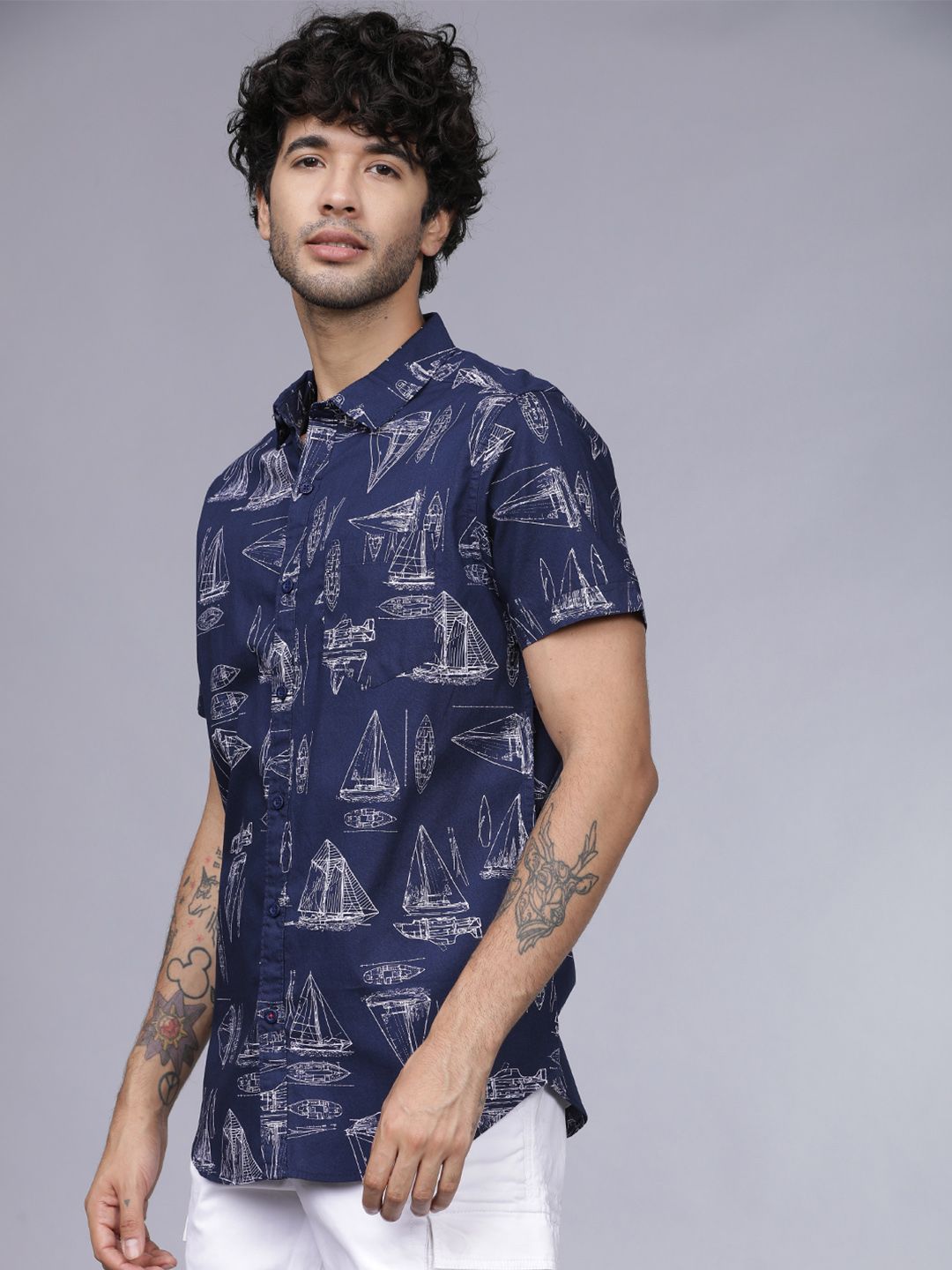 HIGHLANDER Men Navy Blue Slim Fit Printed Casual Shirt