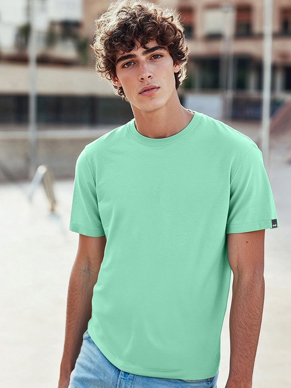 Bewakoof Men Solid Round Neck Cotton T-shirt