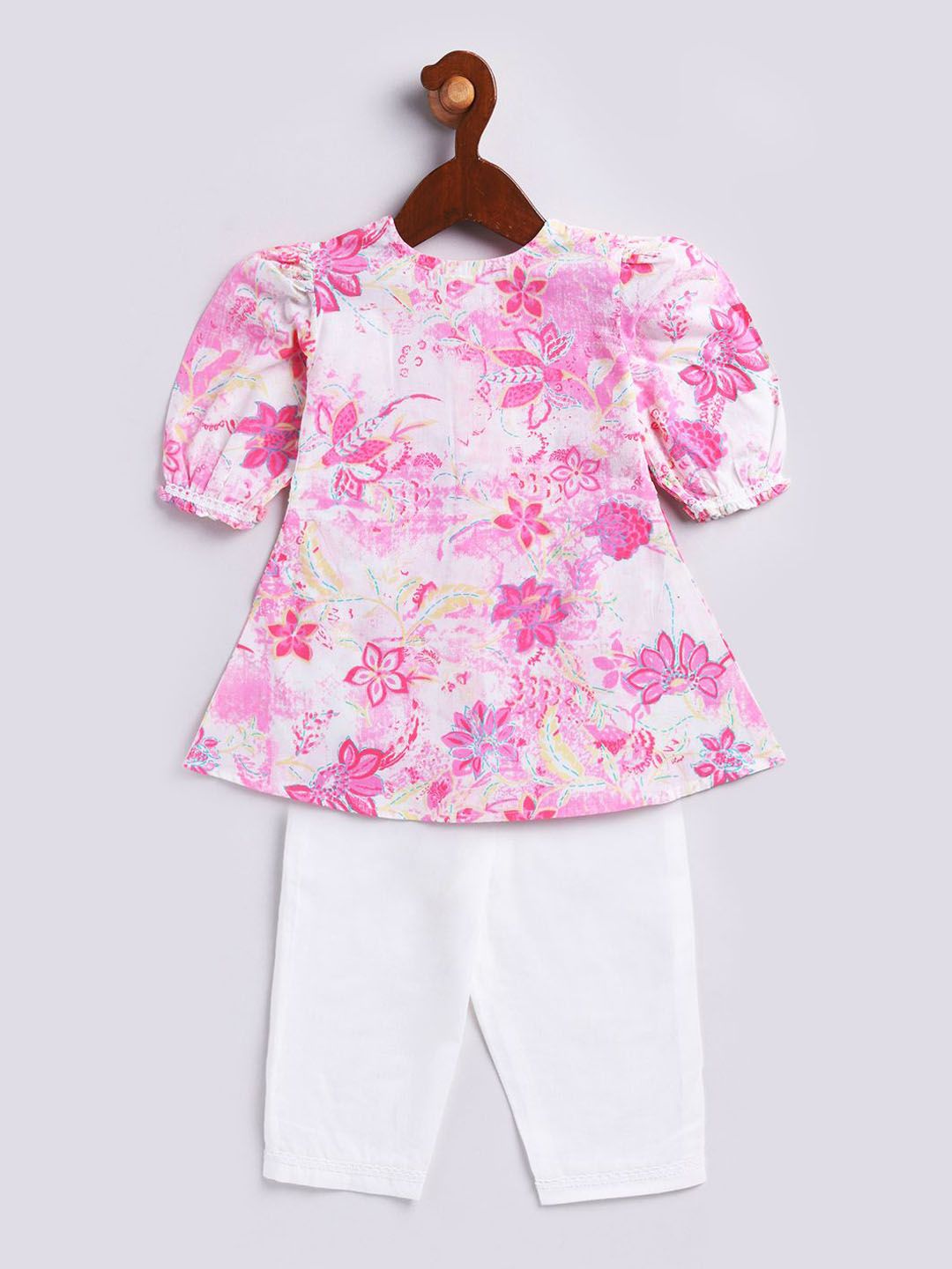 VASTRAMAY Girls Floral Printed Regular Pure Cotton Kurta with Trousers