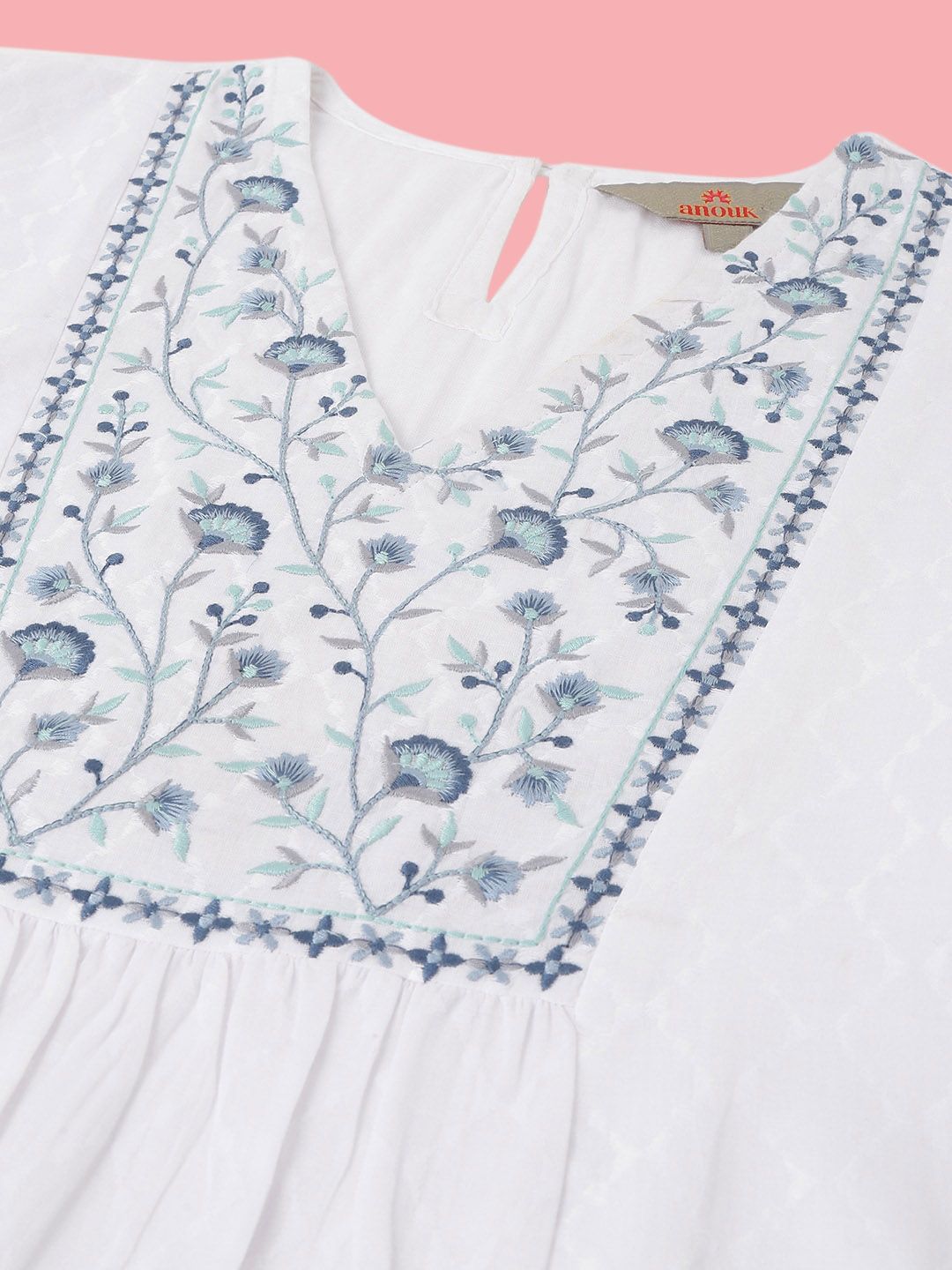 Anouk Floral bersulam V-Neck Pure Cotton Straight Short Kurti