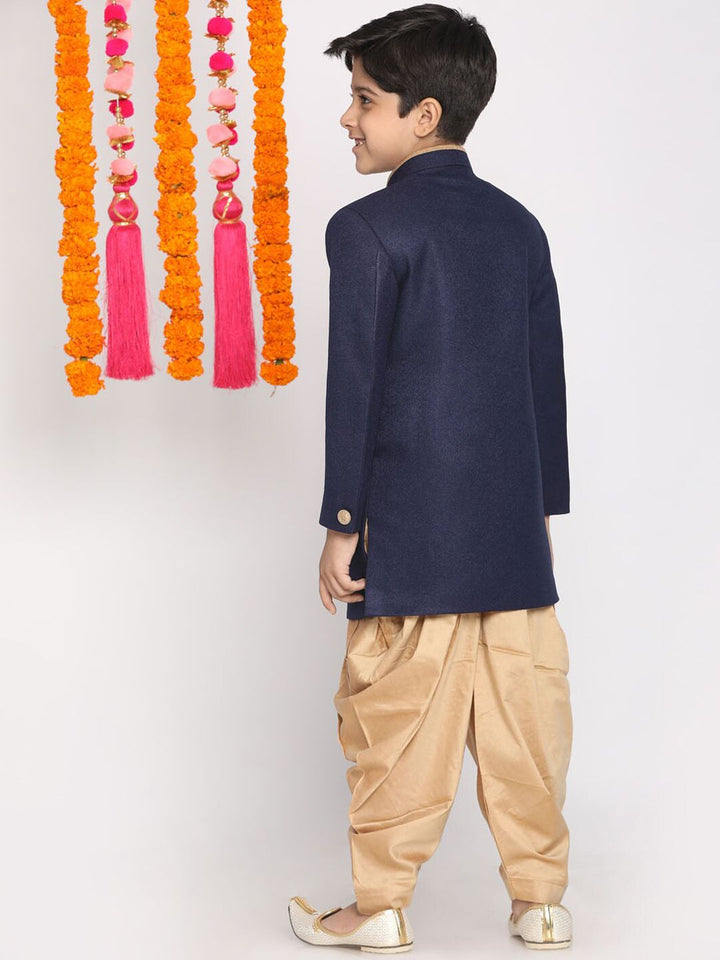 VASTRAMAY Boys Navy Blue & Gold-Coloured Solid Slim-Fit Jute Cotton Sherwani Set