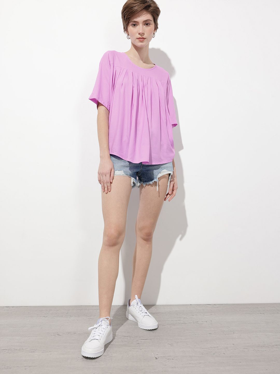 DressBerry Pastel Lilac Pleasing Pleated Flared Top