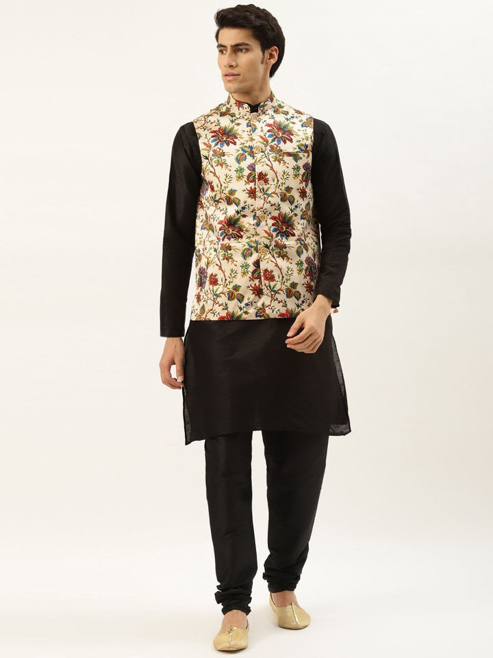 SOJANYA Men Black Solid Kurta with Churidar & Nehru Jacket