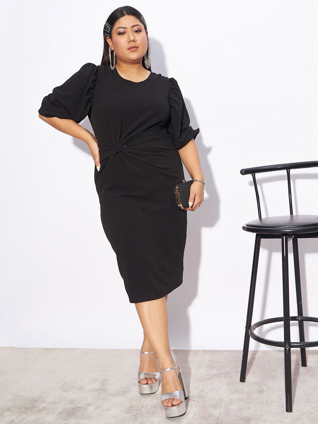 SASSAFRAS Curve Plus Size Black Twisted Knot Puff Sleeves Sheath Midi Dress
