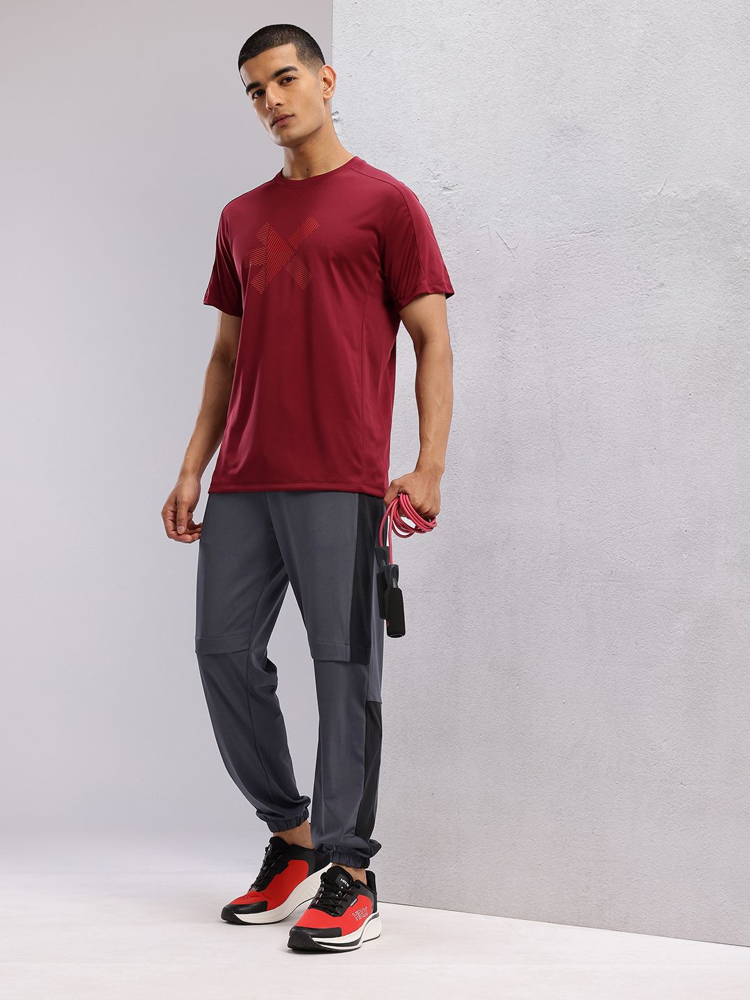 HRX by Hrithik Roshan Men Contrast Panel Rapid-Dry Training Joggers