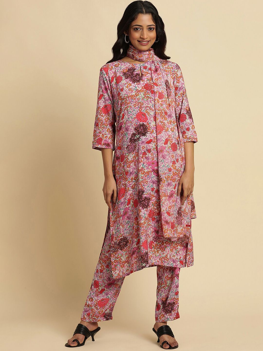 W Pink Floral Printed Keyhole Neck Straight Kurta With Trousers & Dupatta