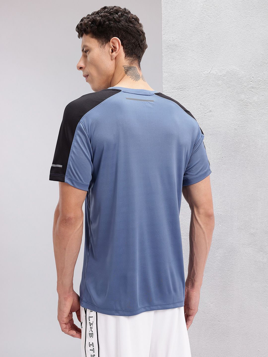 HRX by Hrithik Roshan Brand Logo Printed Rapid-Dry Training T-shirt with Panelling Detail