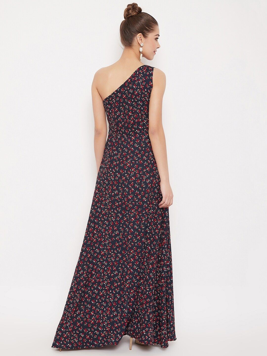 Berrylush Navy Blue Floral Printed Maxi Dress