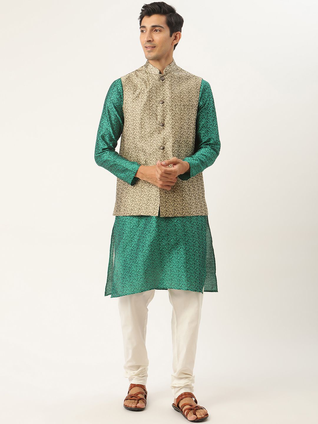 SOJANYA Men Green Self-Design Kurta with Churidar & Nehru Jacket