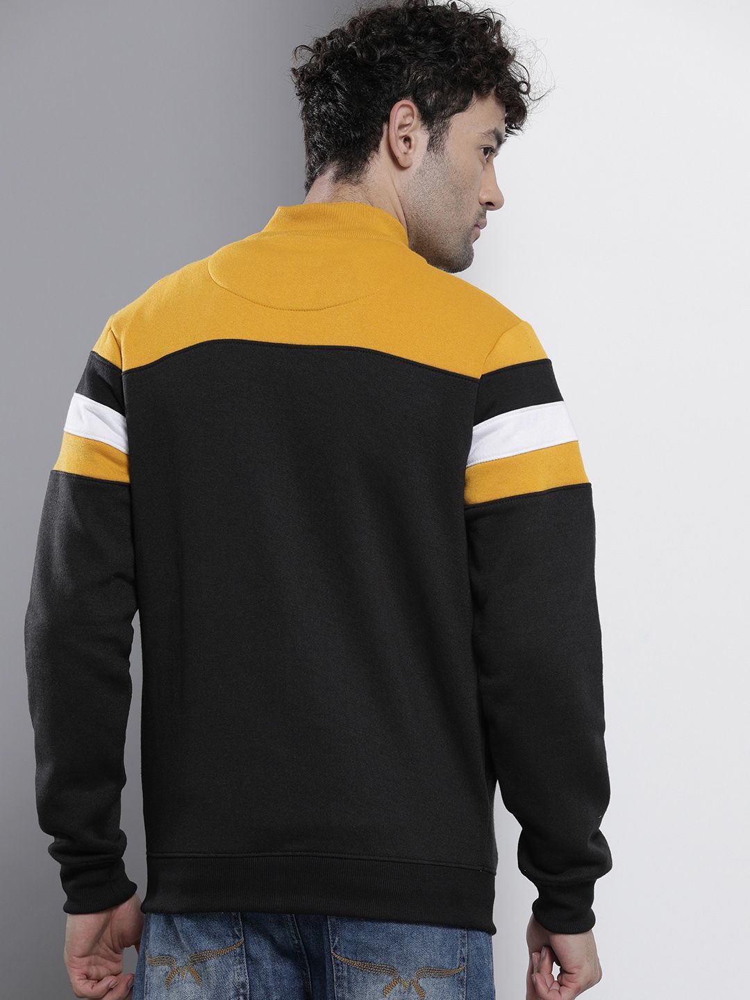 The Indian Garage Co Men Black Colourblocked Sweatshirt
