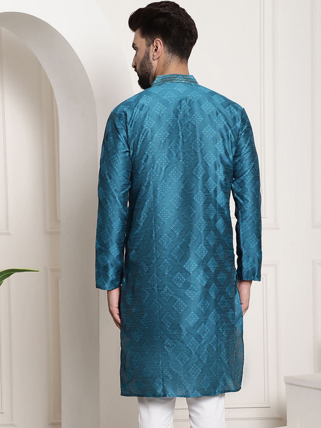 SOJANYA Kurta Sutera Jacquard Biru Lelaki