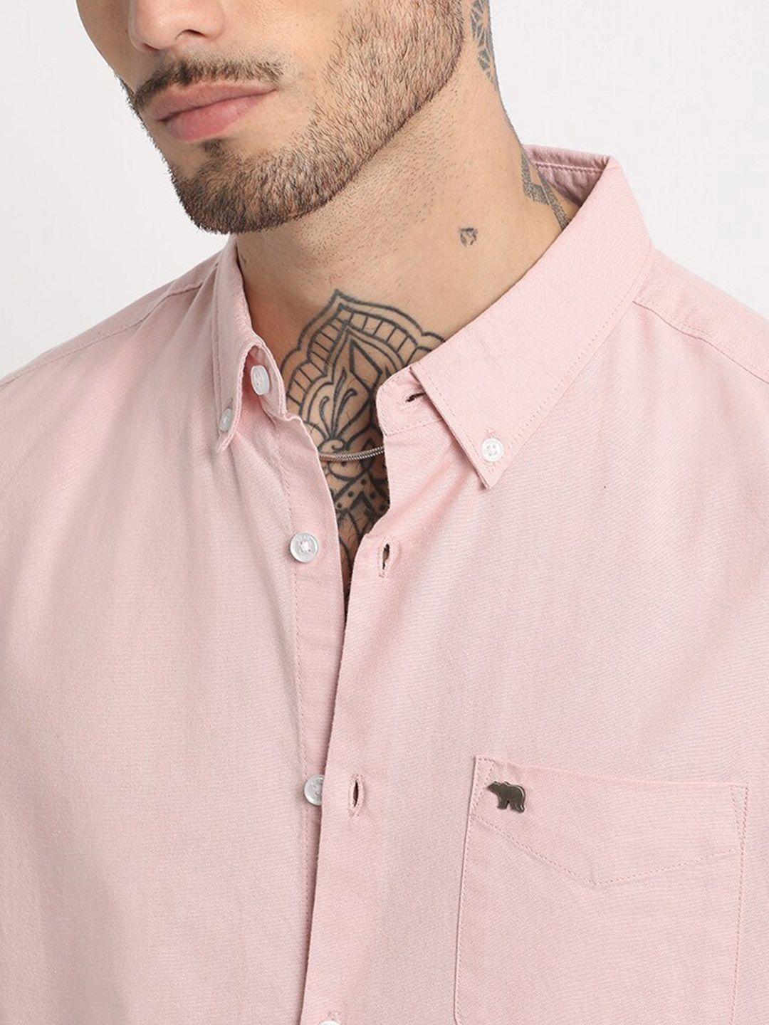 THE BEAR HOUSE Slim Fit Button-Down Collar Casual Pure Cotton Shirt