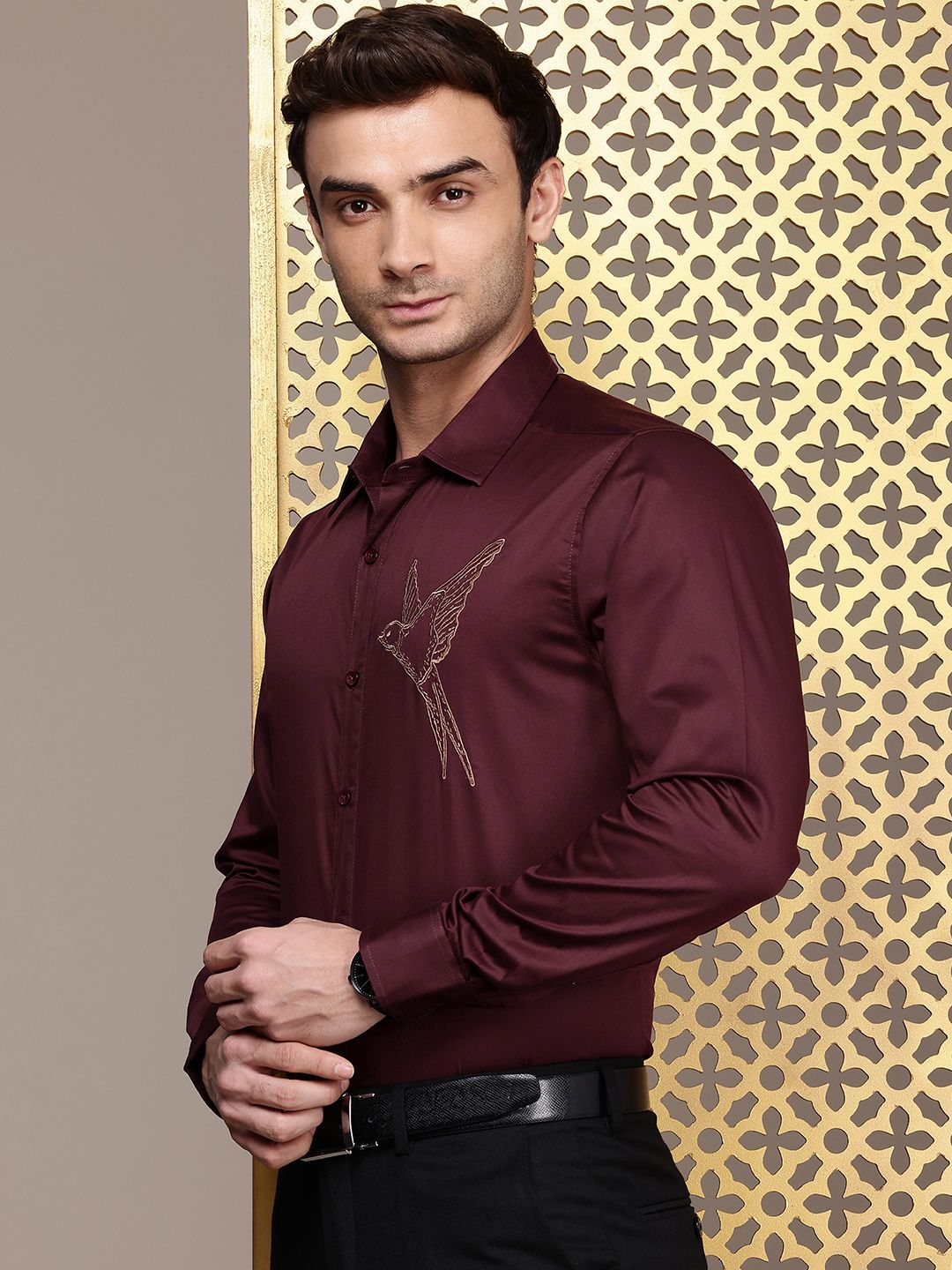 House of Pataudi Pure Cotton Embroidered Party Shirt