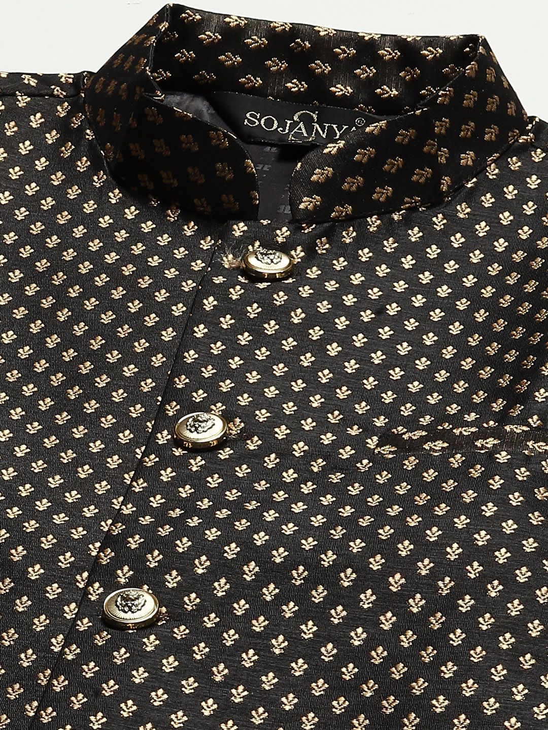 SOJANYA Men Woven Design Kurta with Churidar with Nehru Jacket