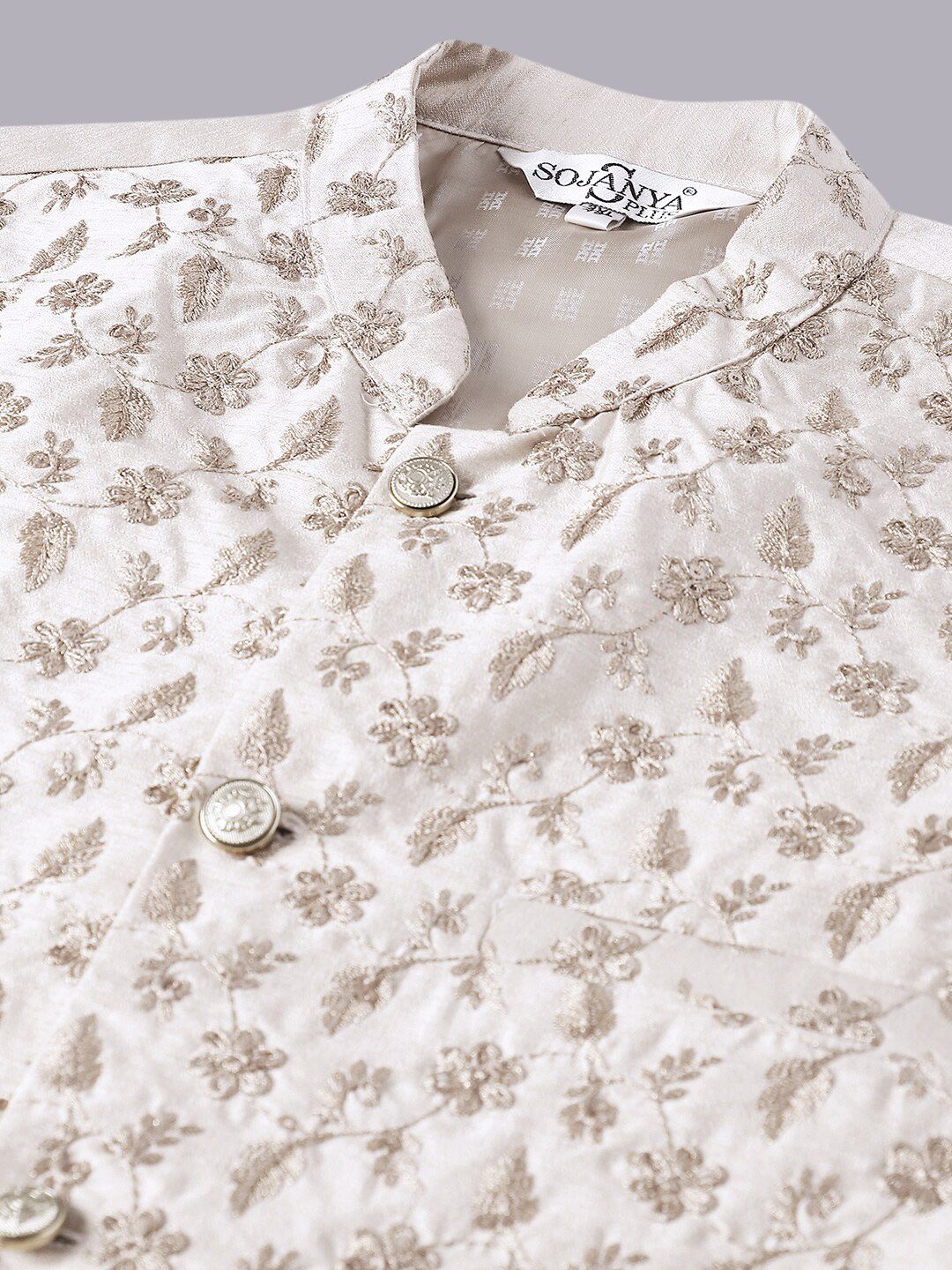 SOJANYA PLUS Woven Design Kurta & Pyjamas With Nehrujacket
