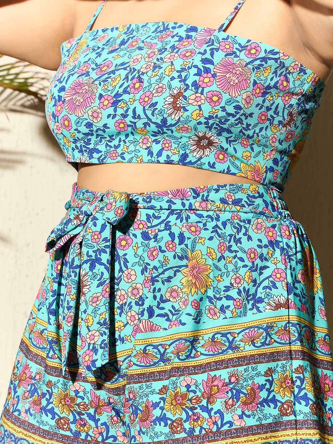 Berrylush Curve Plus Size Floral Printed Top, Shrug & Shorts