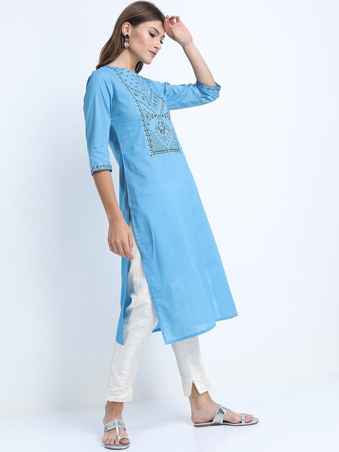 Vishudh Women Blue Ethnic Motifs Yoke Design Kurta