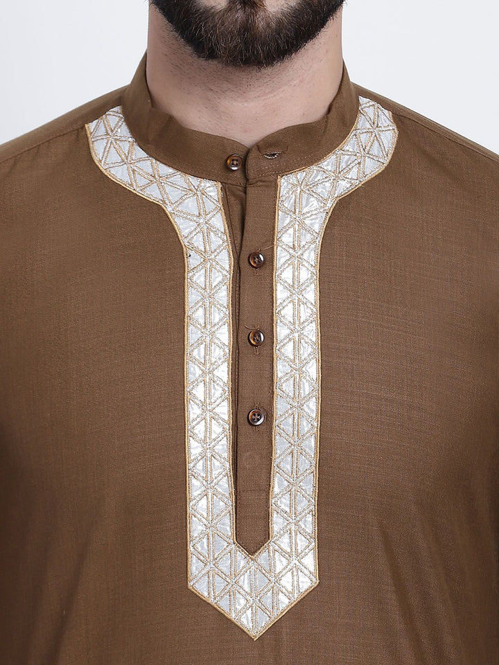 SOJANYA Men Green & Silver Pure Cotton Yoke Design Gotta Patti Kurta