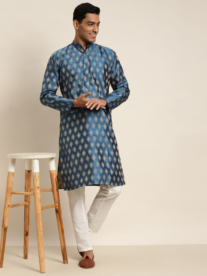 SOJANYA Men Blue & Gold-Toned Ethnic Motifs Jacquard Kurta