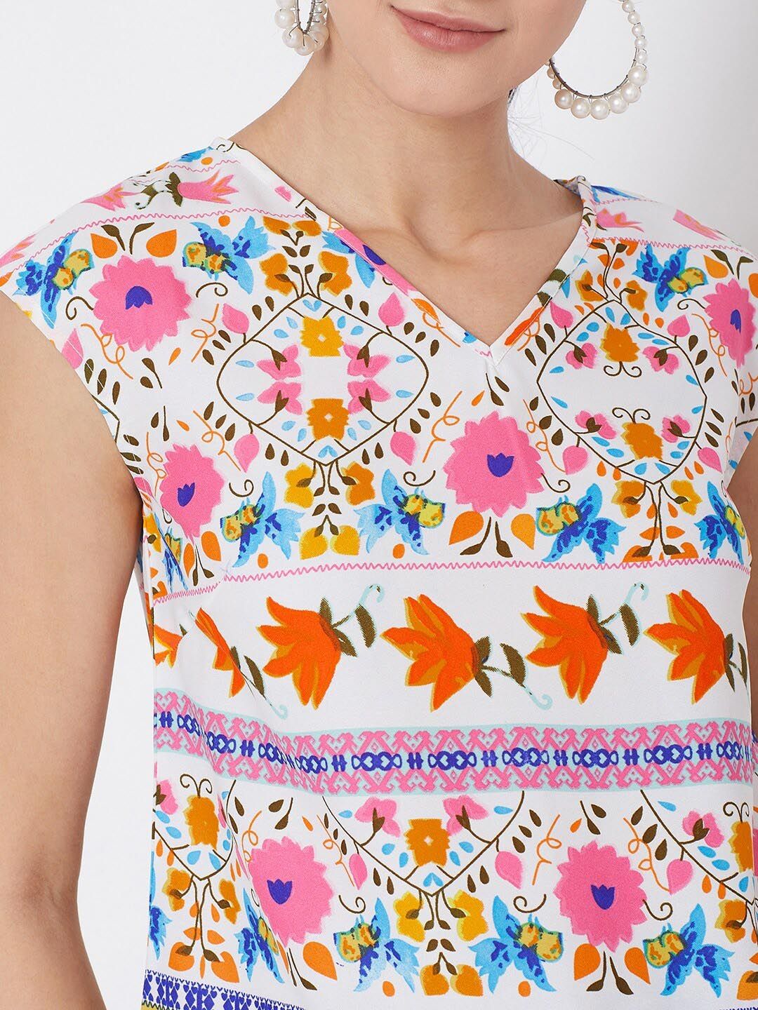 Berrylush Women White Printed Top