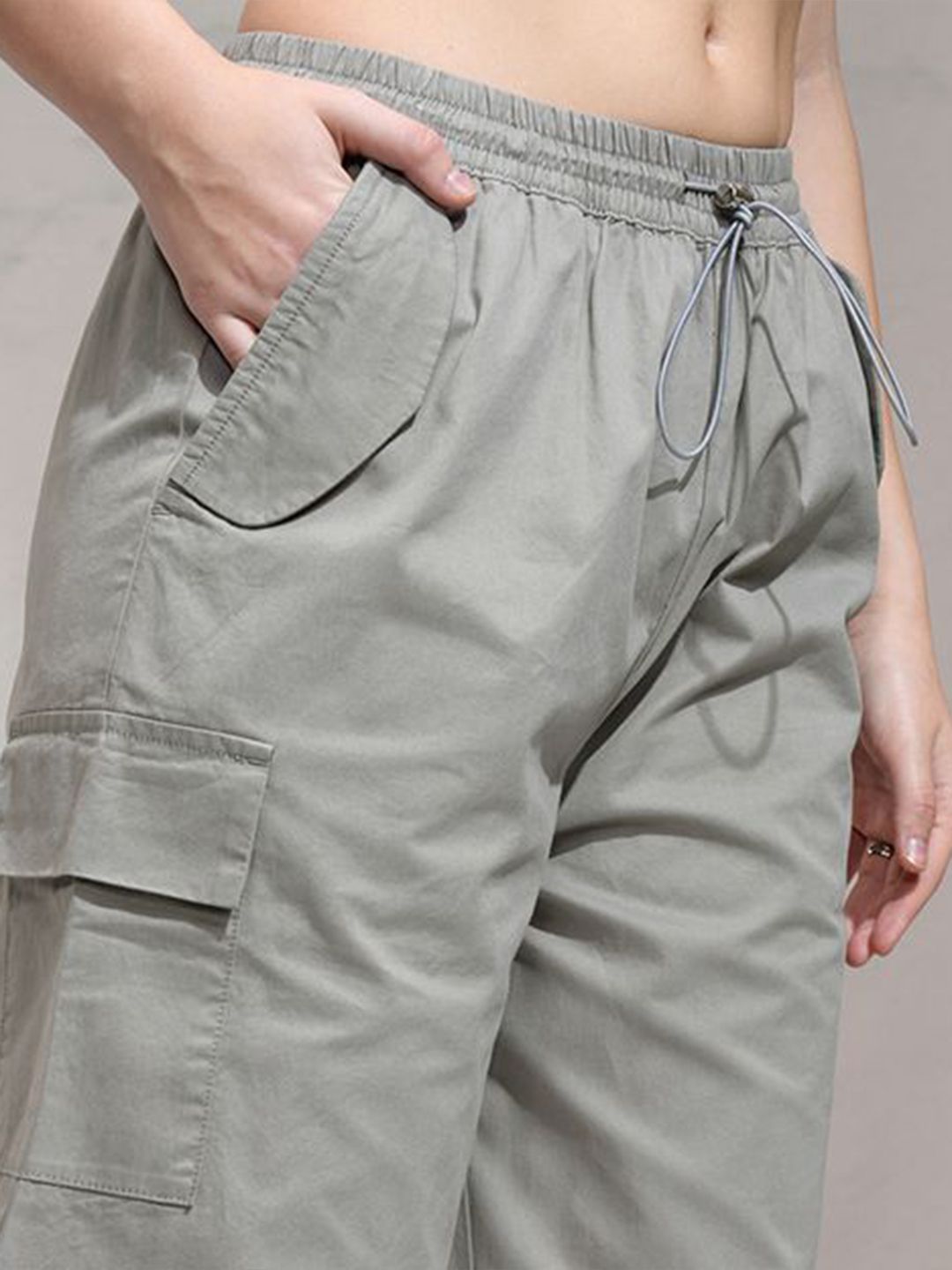 Street By Tokyo Talkies Women Mid Rise Straight Fit Trouser