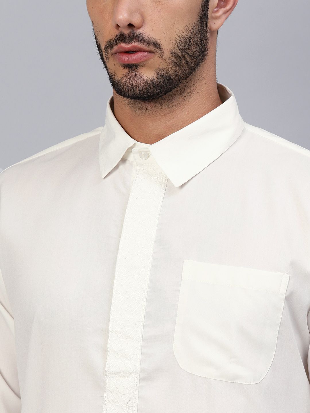 SOJANYA Men Off-White Solid Pathani Kurta with Salwar