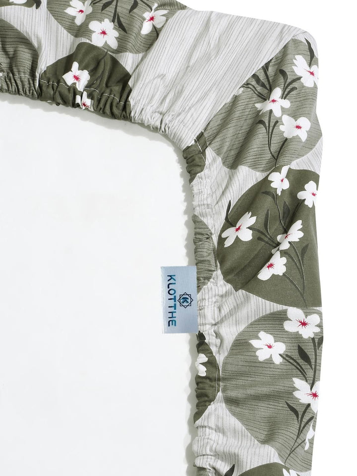 KLOTTHE Olive & White Floral Printed Cotton 400 TC Set Cadar King 2.5 m x 2.25 m