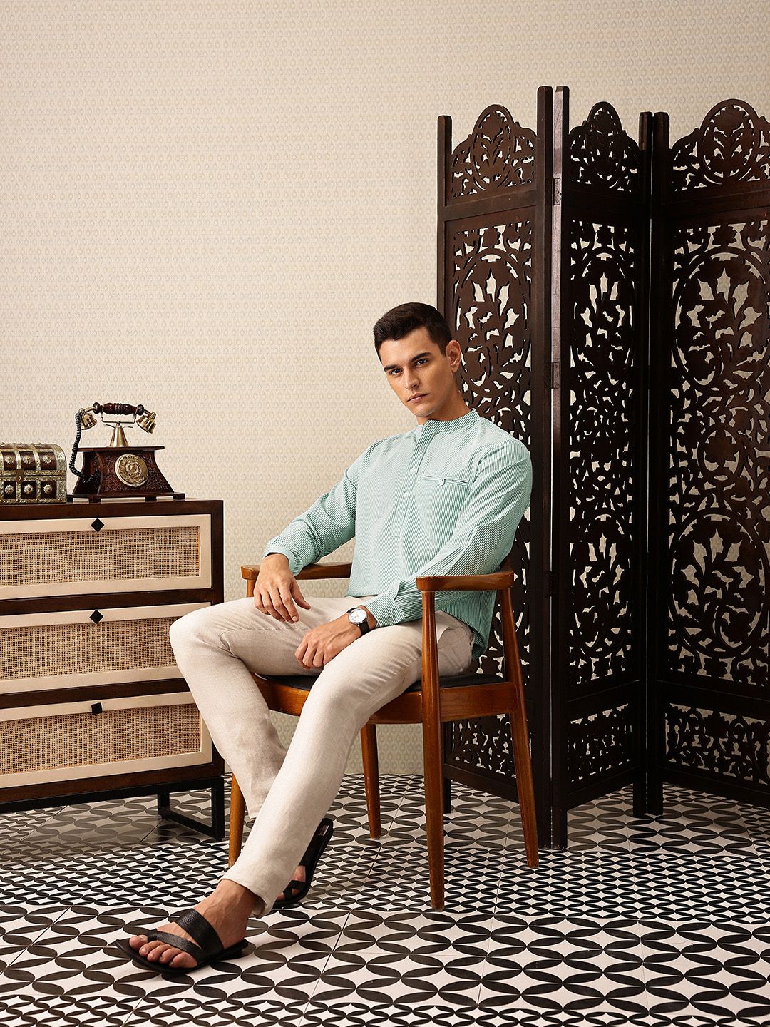 Rumah Pataudi berjalur band kolar rozana kurta