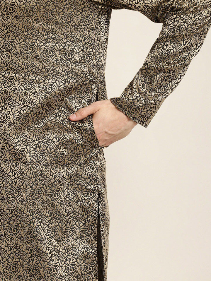 SOJANYA Floral Woven Design Jacquard Kurta With Churidar