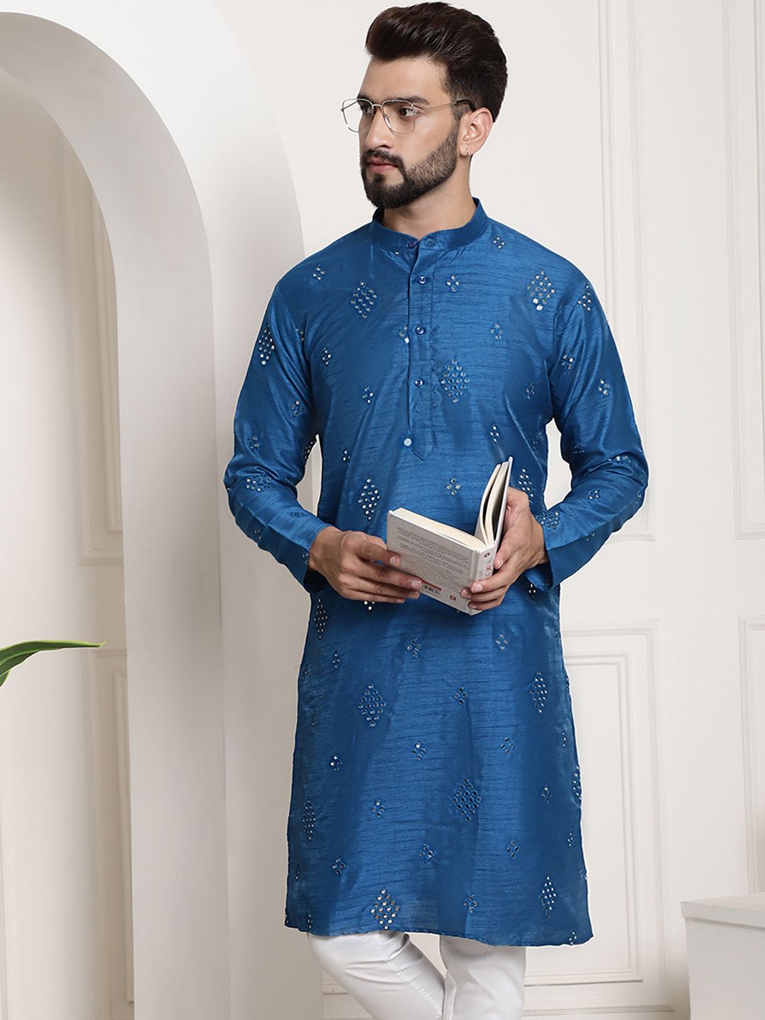 SOJANYA Kurta Kerja Cermin Berhias Biru Lelaki