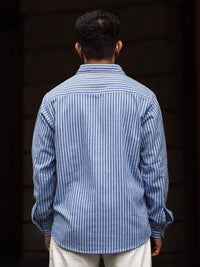 Powerlook Men Spread Collar Vertical Striped Cotton Casual Shirt