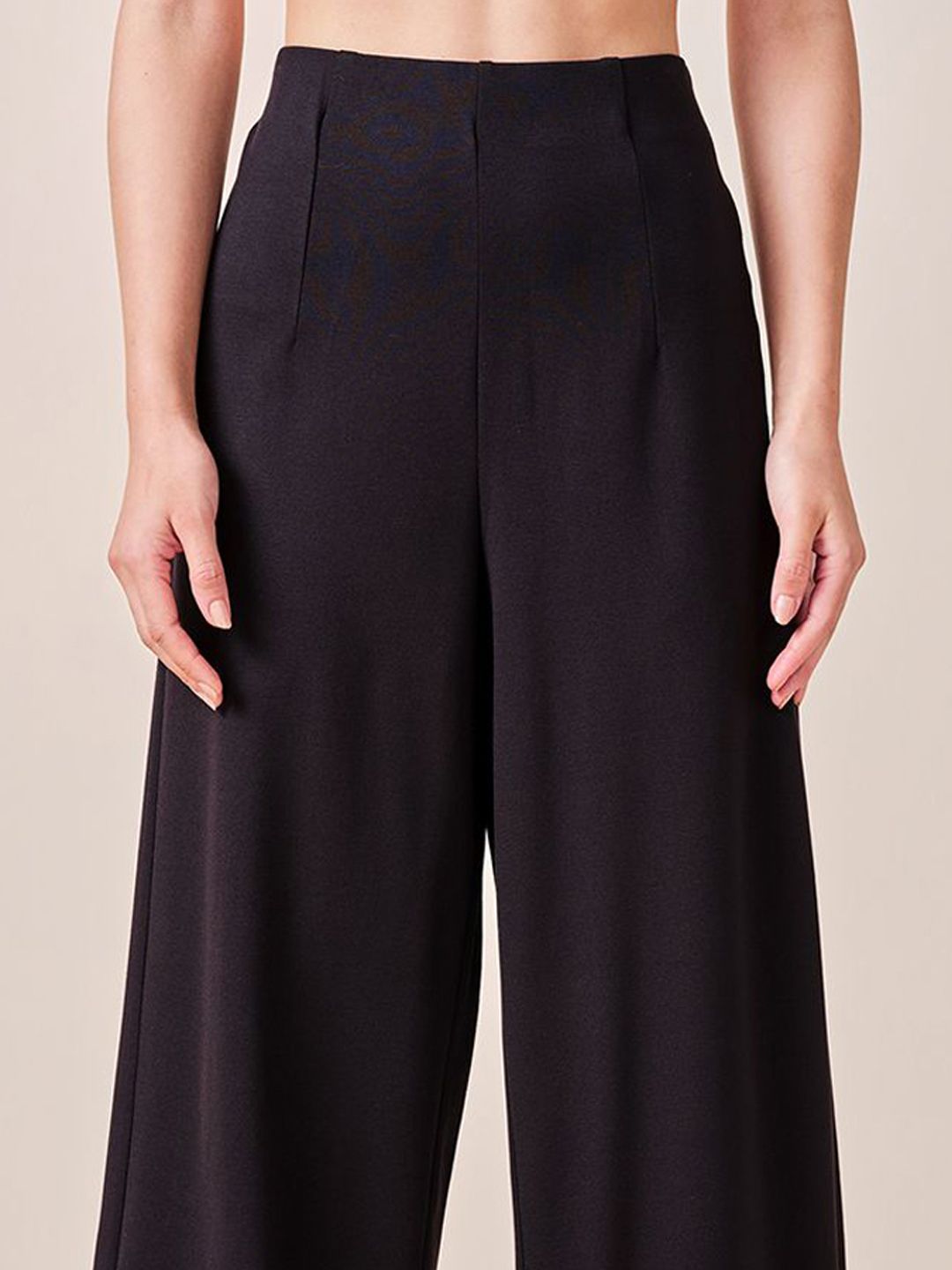 AND Women Loose Fit High Rise Pleated Trousers
