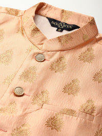 SOJANYA Men Blue Kurta with Churidar