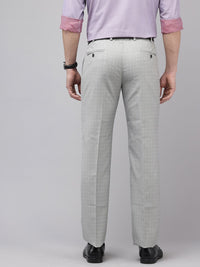 Park Avenue Men Checked Formal Trousers