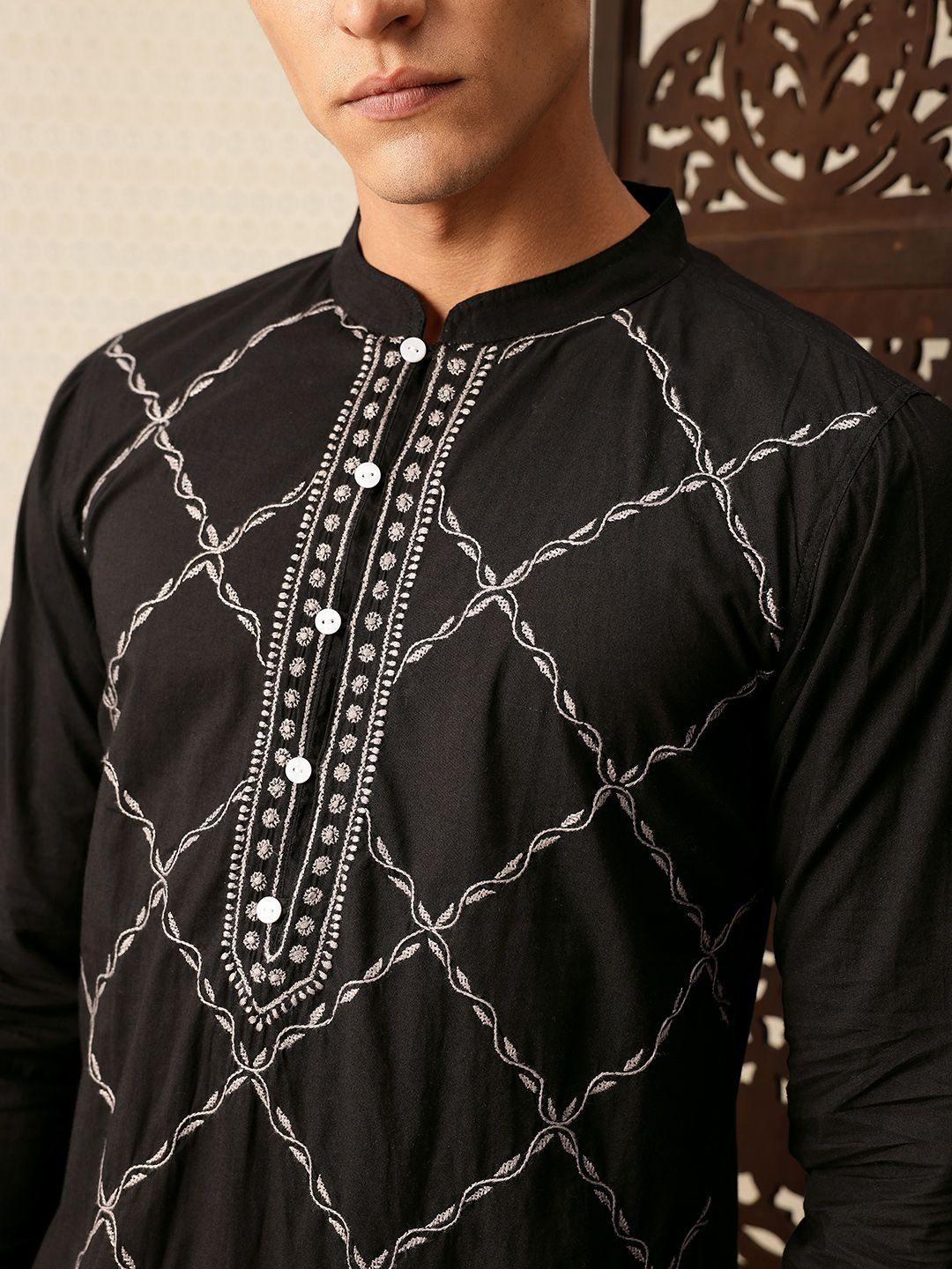 House of Pataudi Embroidered Pure Cotton Jashn Kurta