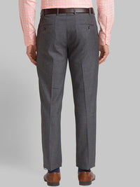 Park Avenue Men Slim Fit Plain Formal Trousers