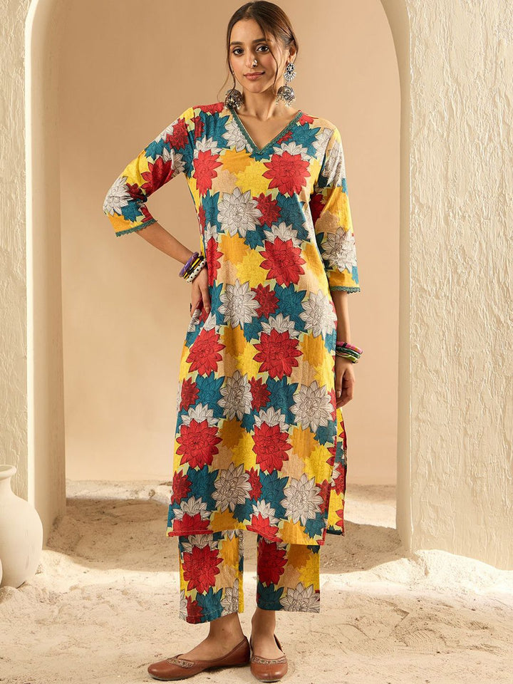 Indo Era Women Floral Printed Regular Pure Cotton Kurta with Trousers