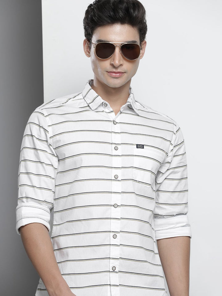 The Indian Garage Co Men White & Black Horizontal Stripes Striped Cotton Casual Shirt