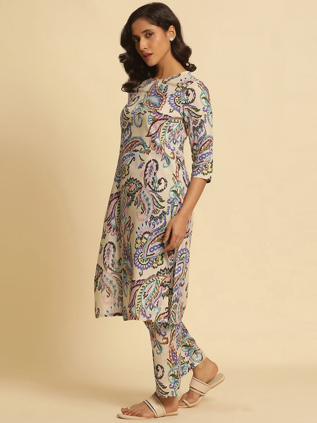 W Paisley Printed Keyhole Neck Pure Cotton Straight Kurta with Trouser & Dupatta