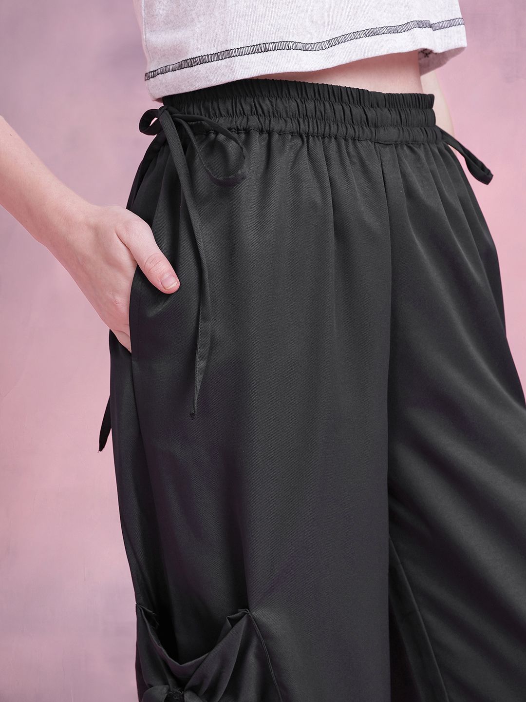 DressBerry Women Baggy Fit Cargo-Style Trousers