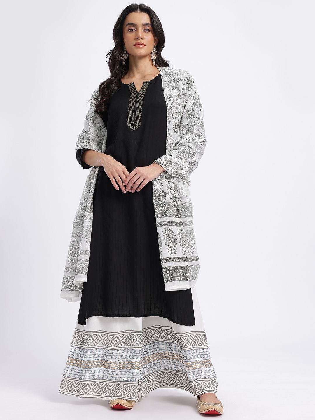 Anouk Yoke Design Panelled Kurta with Floral Printed Palazzos & Dupatta