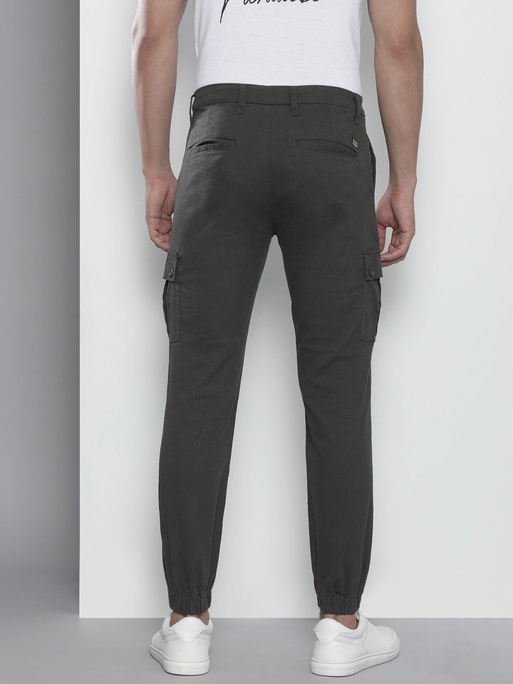 The Indian Garage Co Men Charcoal Grey Slim Fit Cargos Trousers