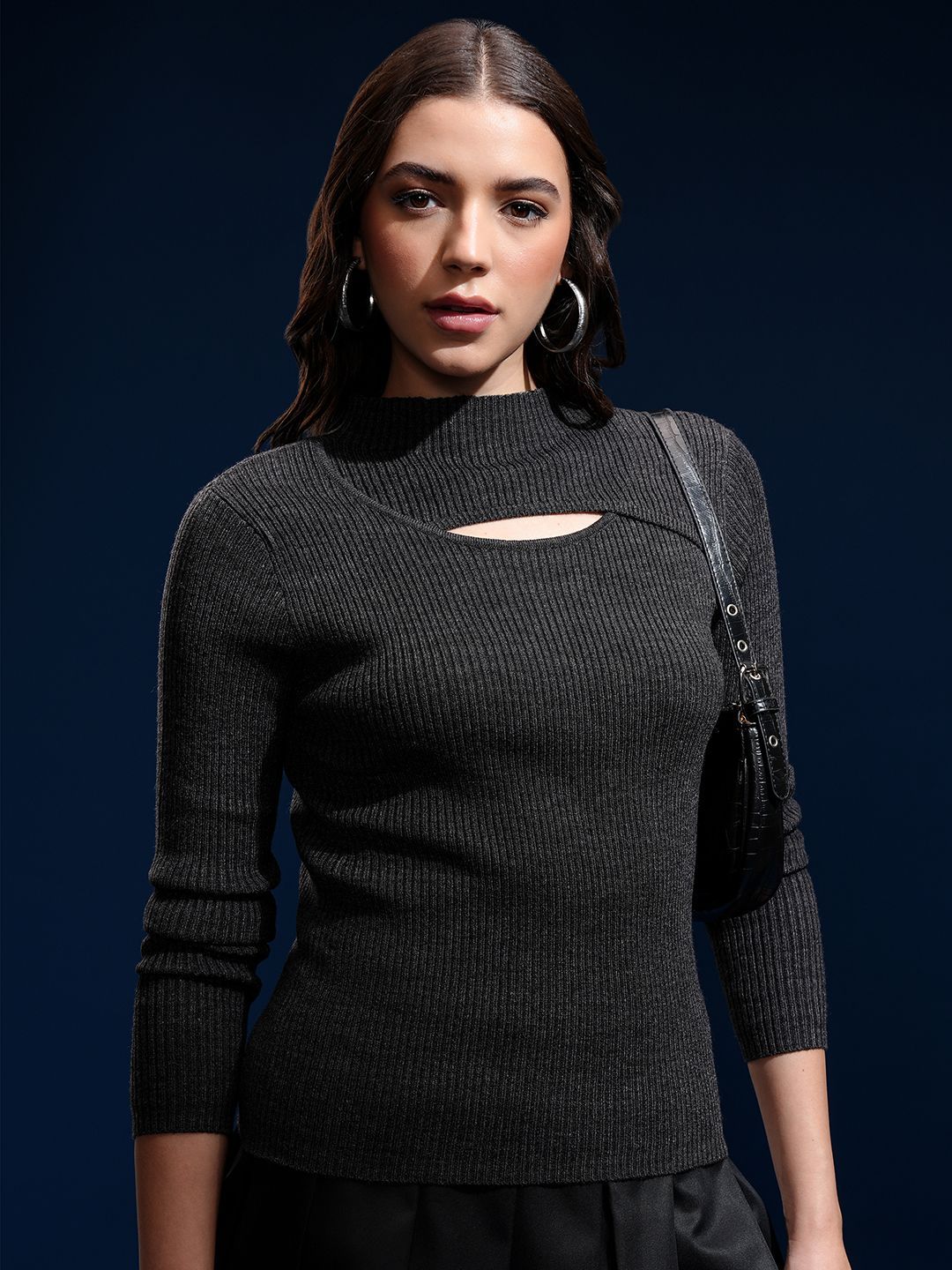 Tokyo Talkies Wanita Sweater Leher Lengan Penuh