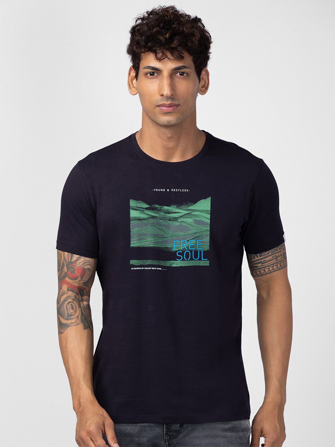 SPYKAR Men Printed Slim Fit Cotton T-shirt