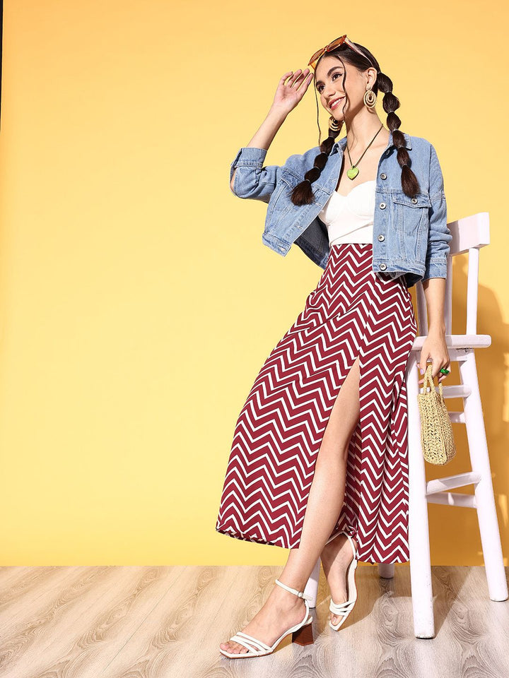 Berrylush Classy Maroon Geometric Roman Column Skirt